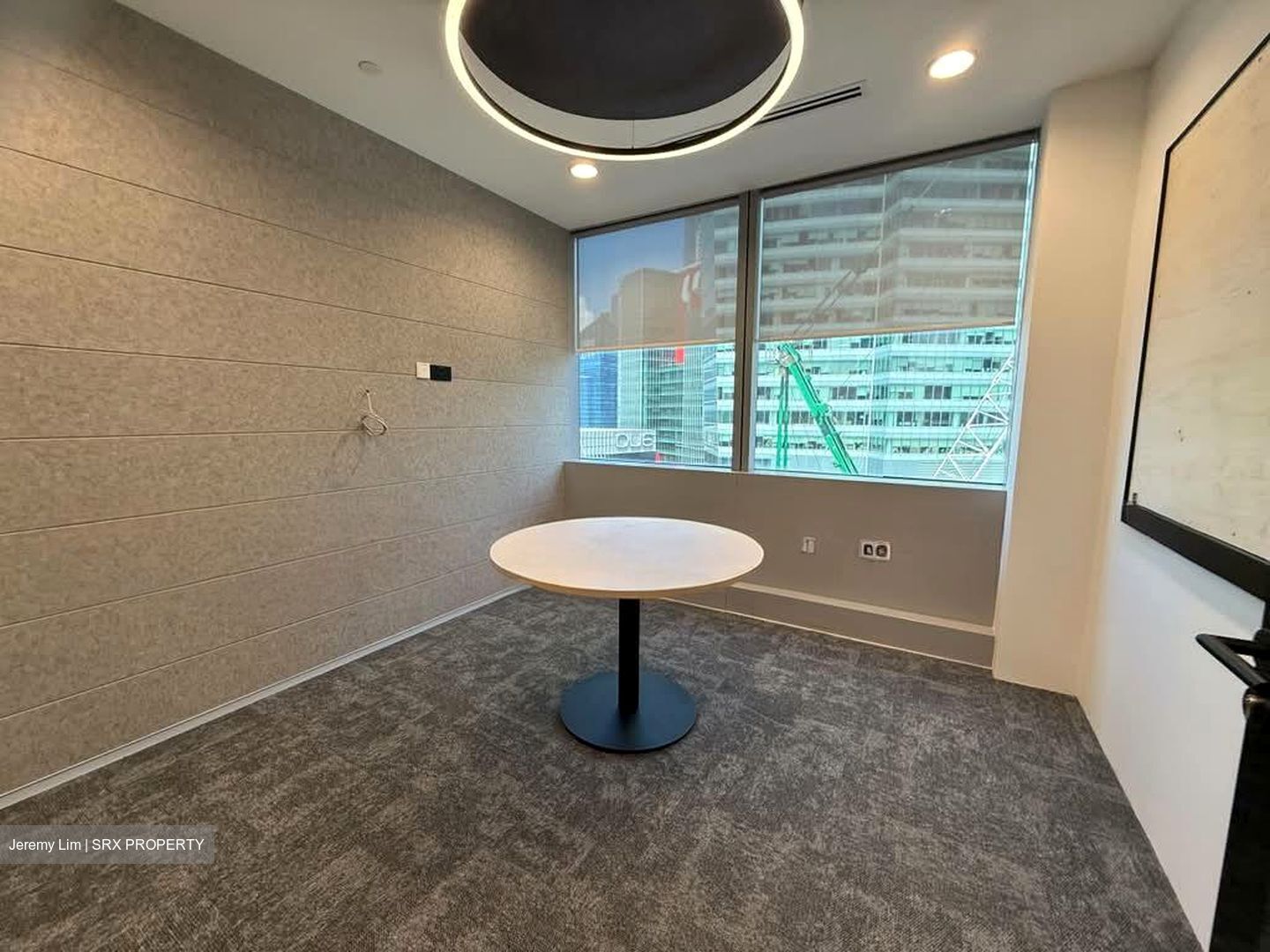 Chevron House (D1), Office #613751501